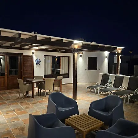 Villa Citrus - Playa Blanca, Private Heated Pool, Air Conditioner Exterior photo